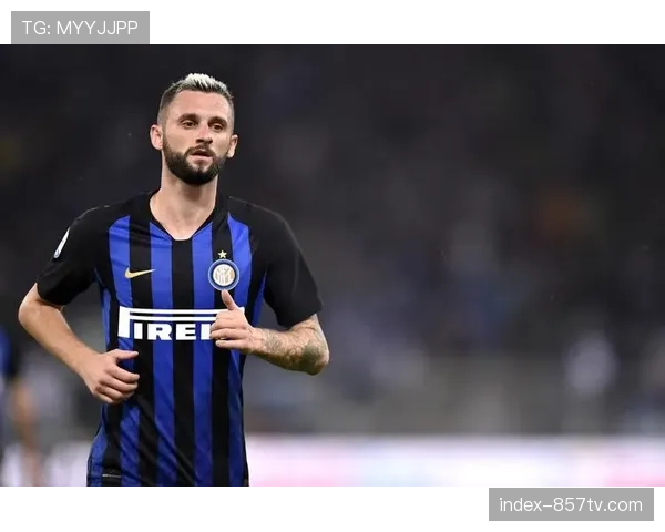 战术板：图解佛罗伦萨如何通过针对性人盯人限制国际米兰中场布罗佐维奇